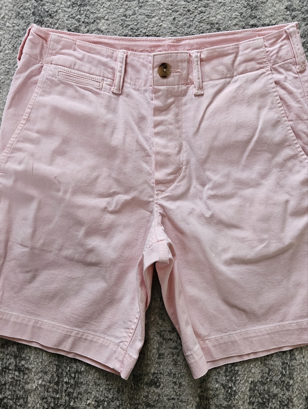 American Eagle Men's Ne(x)t Level Flex Light Pink Shorts, Size 28
